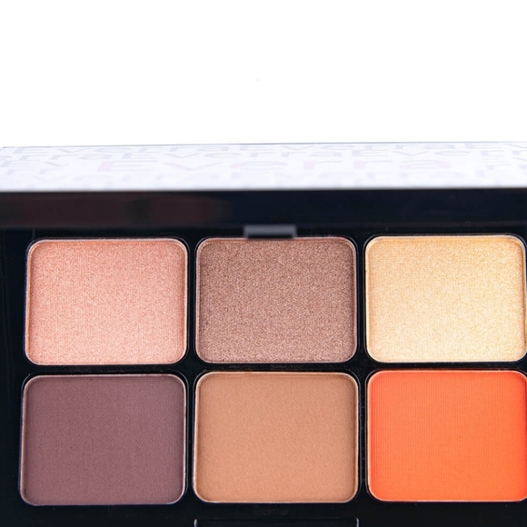 Eyeshadow - Picture 3 of 3